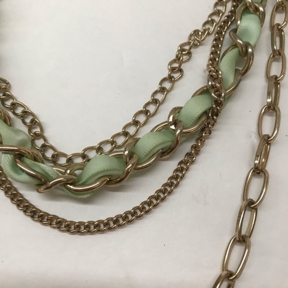 🔥3/$15🔥 Multi‎ strand Necklace gold green - Picture 5 of 8